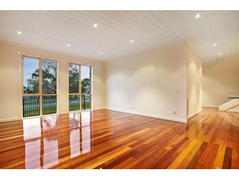 300 Liberty Pde, Heidelberg West VIC 3081