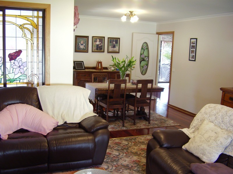 146 McLeans Rd, Bundoora VIC 3083