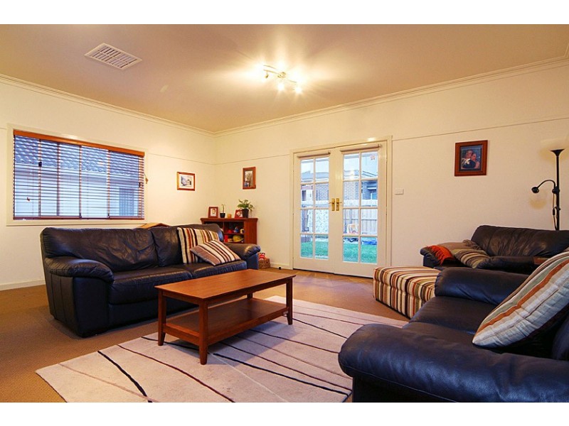 184 Melbourne Ave, Glenroy VIC 3046