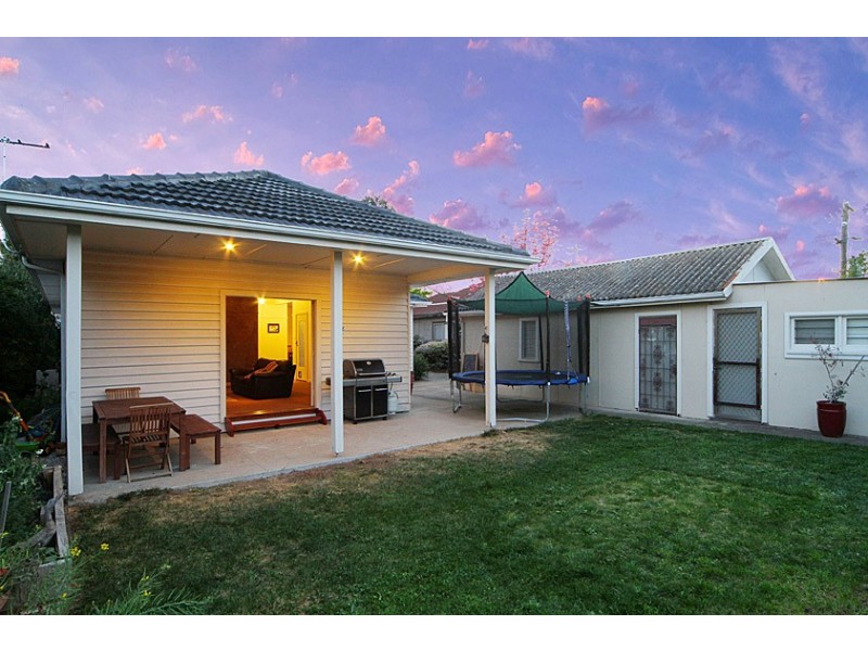 184 Melbourne Ave, Glenroy VIC 3046