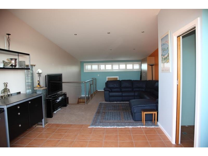 67 Hope St, Brunswick VIC 3056