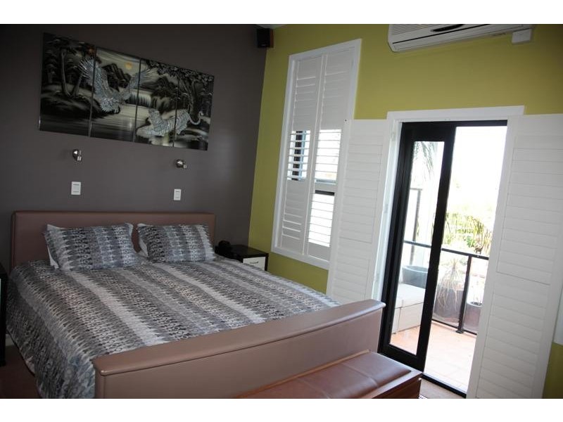 67 Hope St, Brunswick VIC 3056