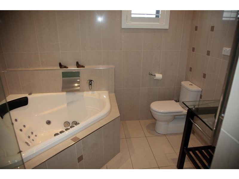 67 Hope St, Brunswick VIC 3056