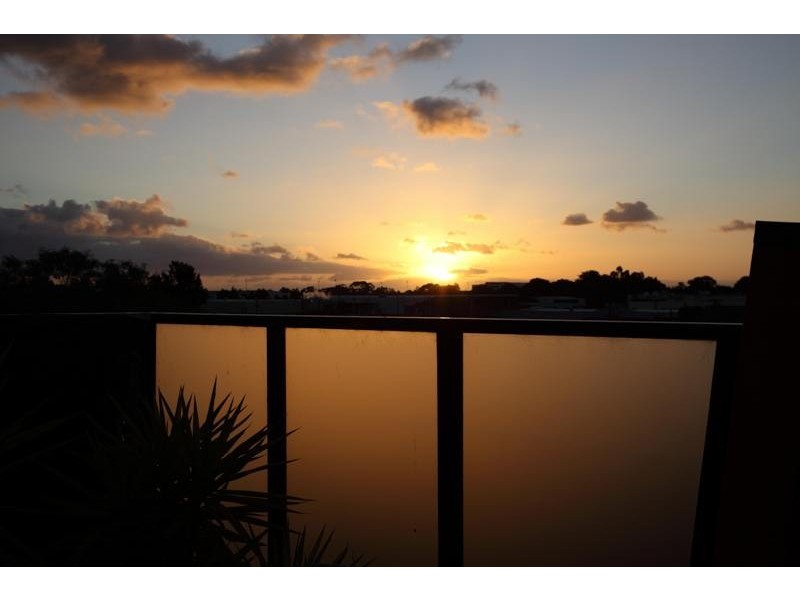 67 Hope St, Brunswick VIC 3056