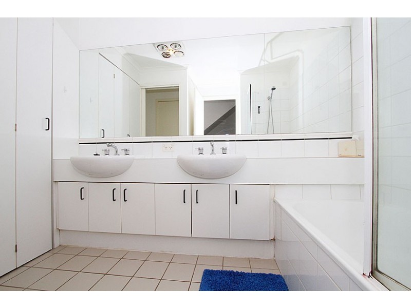 225 Wiltshire Drive, Kew VIC 3101