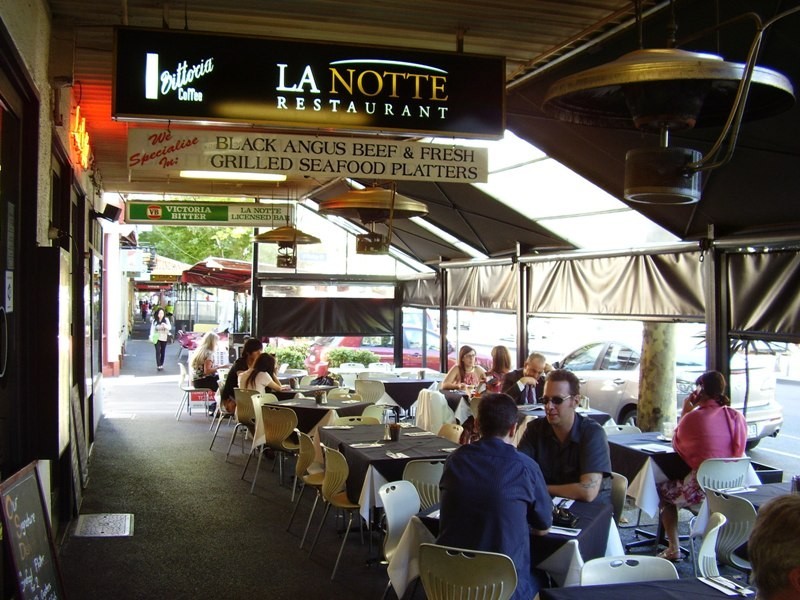 205/2-6 Finlay St, Carlton VIC 3053