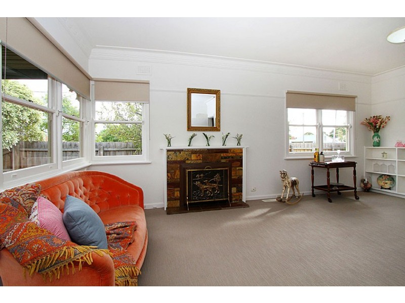 26 Kia Ora Rd, Reservoir VIC 3073