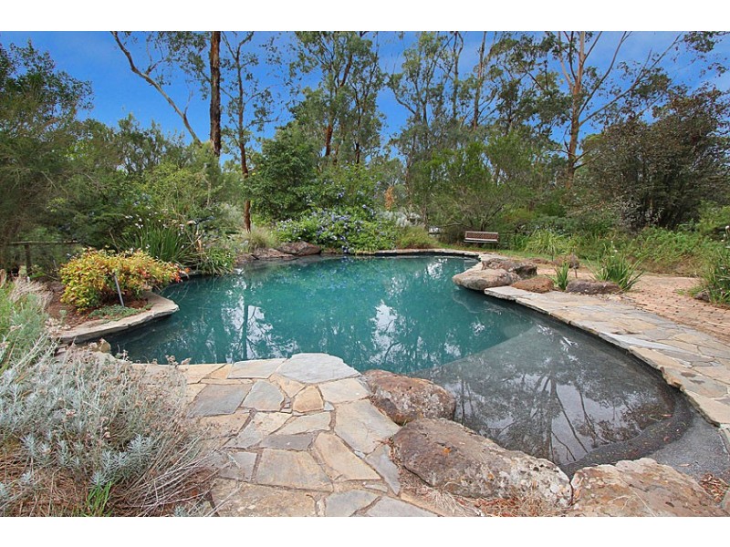 61 Sweeneys Lane, Eltham VIC 3095