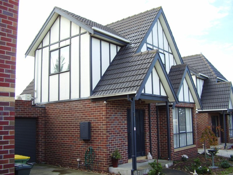 2/54 Cheddar Rd, Reservoir VIC 3073