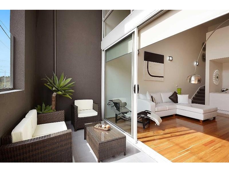 7-9 Bell St, Coburg VIC 3058