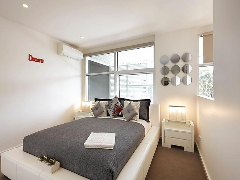 7-9 Bell St, Coburg VIC 3058