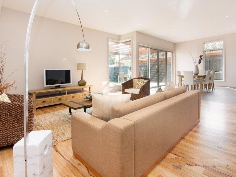 1 Pender Ave, Mornington VIC 3931