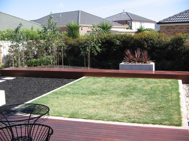 27 Blenheim Way, Caroline Springs VIC 3023