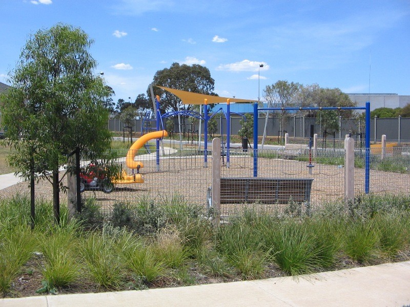 1/17-25 Hamstead Road, Maidstone VIC 3012