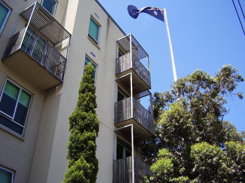 2605/570 Lygon Street, Carlton VIC 3053