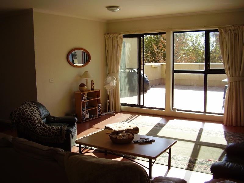 77/337 Station Street, Fairfield VIC 3078