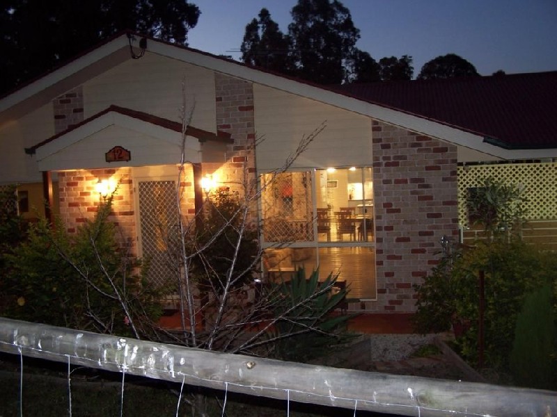 12 norfolk dr, Cedar Vale QLD 4285