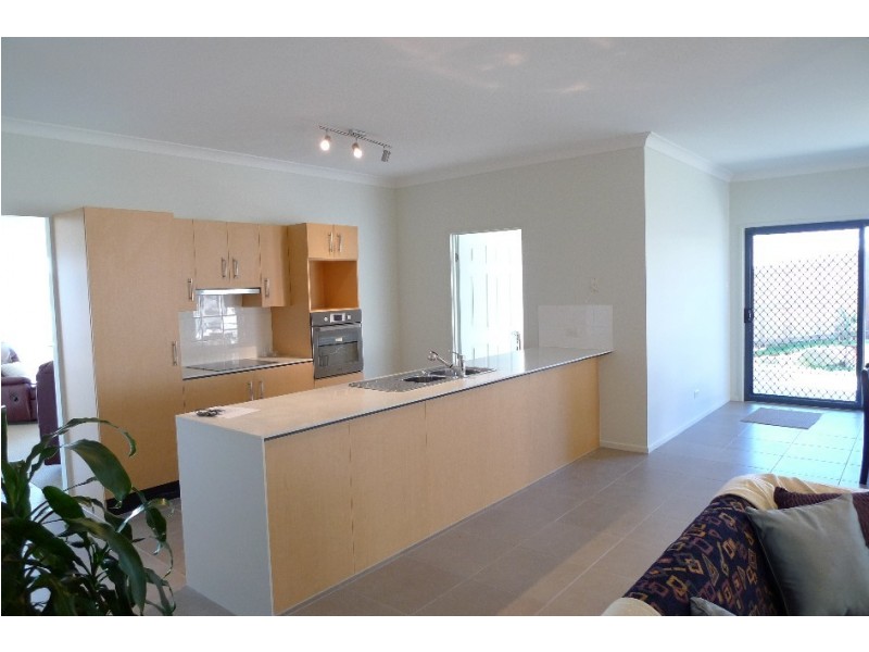 20 Stone Brook Court, Cashmere QLD 4500