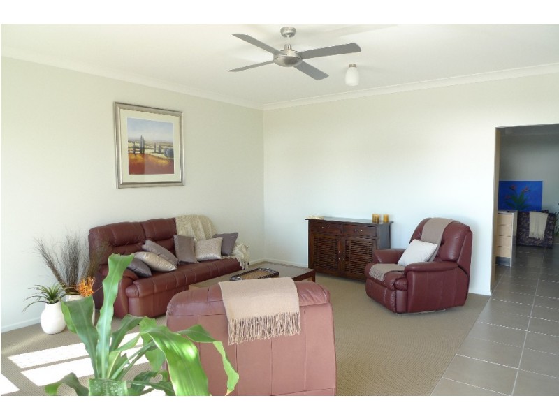 20 Stone Brook Court, Cashmere QLD 4500