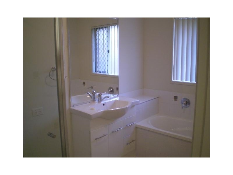 35 Delawar Street, Warner QLD 4500