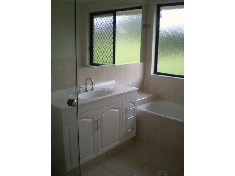 5 Reiners Rd, Samford Valley QLD 4520