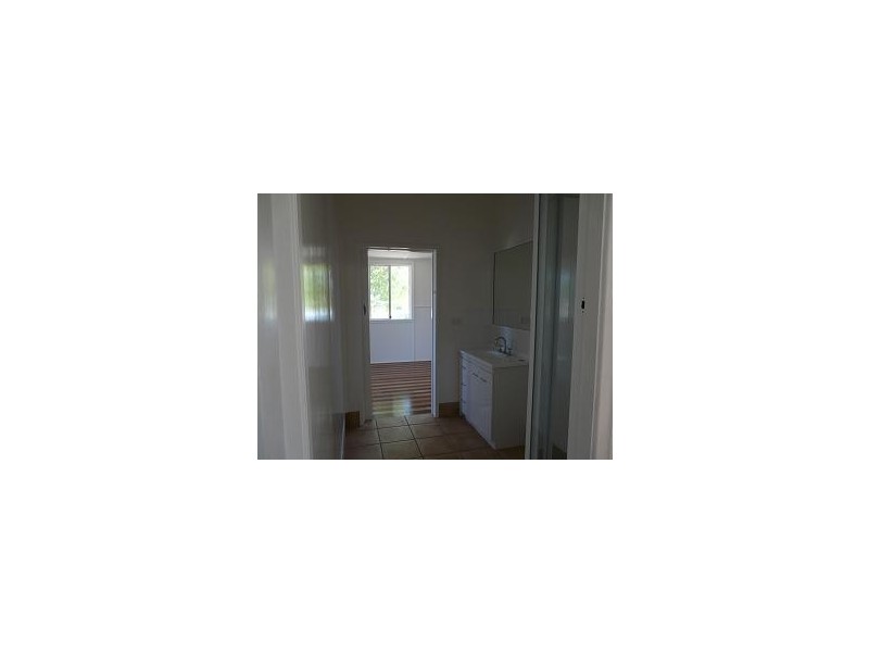 174 Alice Street, Mitchell QLD 4465