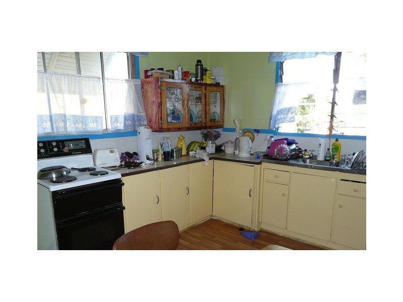 12 Adelaide Street, Mitchell QLD 4465