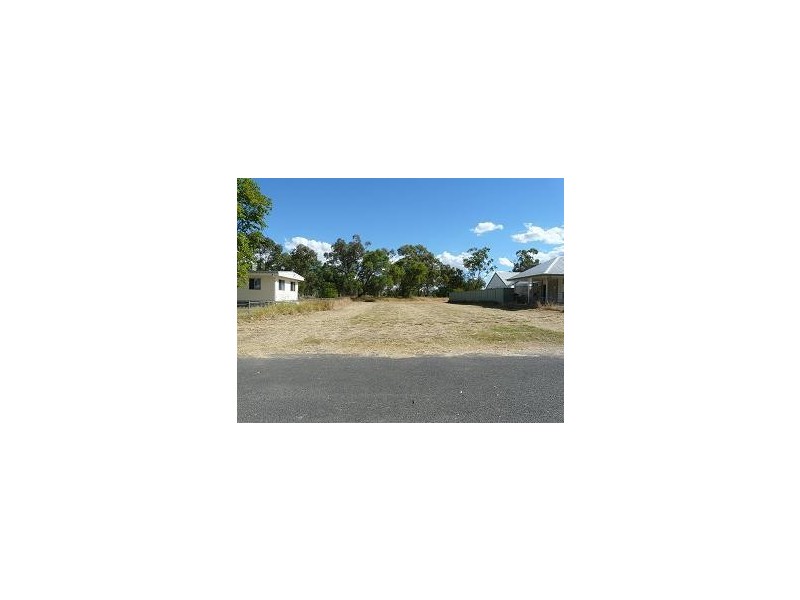 13 Isabella Street, Mitchell QLD 4465