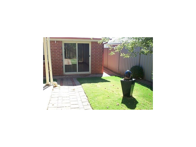 16B Bradley Grove, Mitchell Park SA 5043