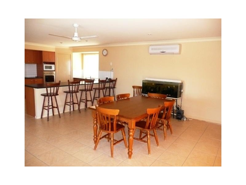 3 Carolyn St, Upper Coomera QLD 4209