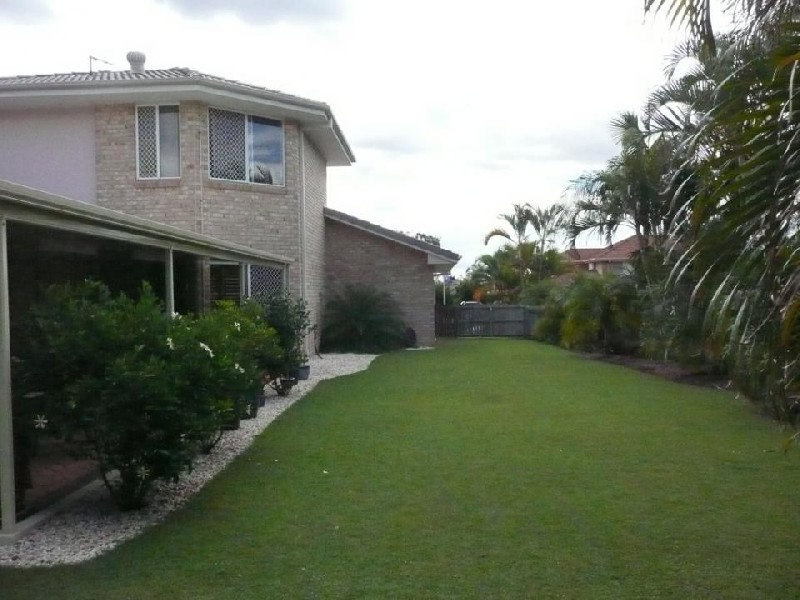 57 Ontario Cres, Parkinson QLD 4115