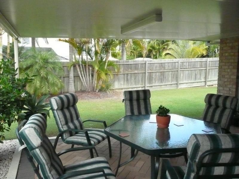 57 Ontario Cres, Parkinson QLD 4115