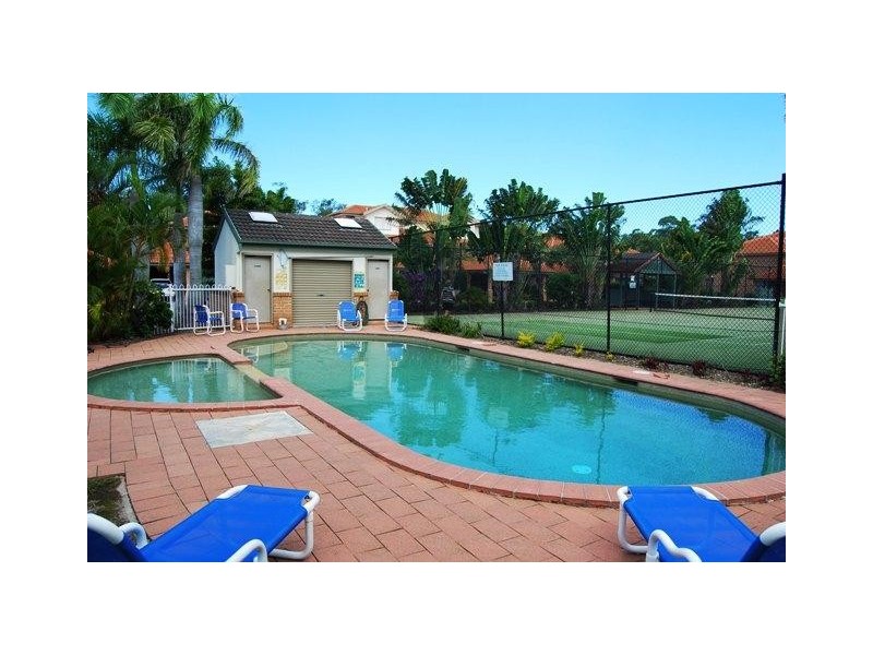 3 Bronberg Ct, Southport QLD 4215