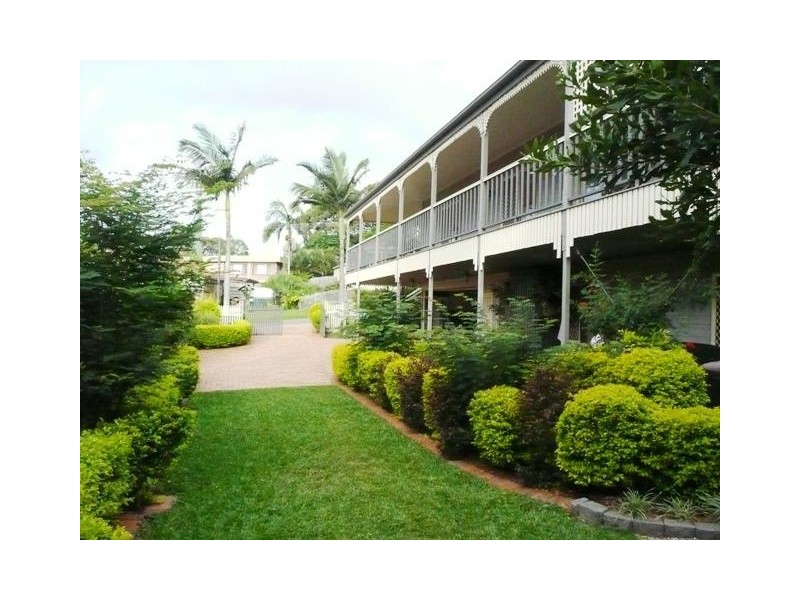 8 Iragana St, Hope Island QLD 4212