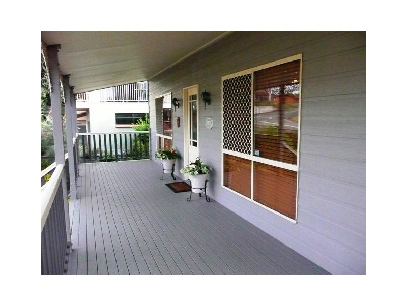 8 Iragana St, Hope Island QLD 4212