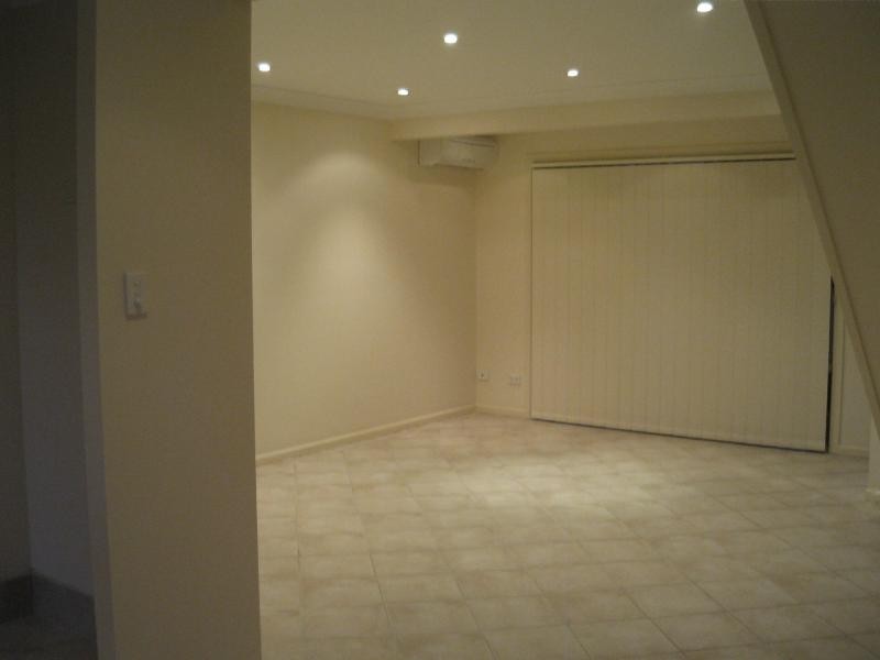 23 Tristan Ct, Benowa QLD 4217