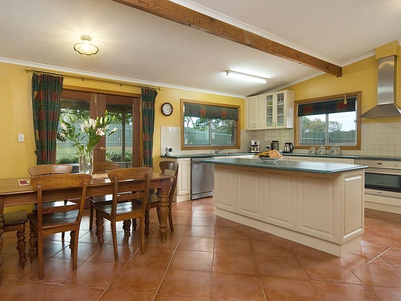 41 Sandergrove Road, Strathalbyn SA 5255