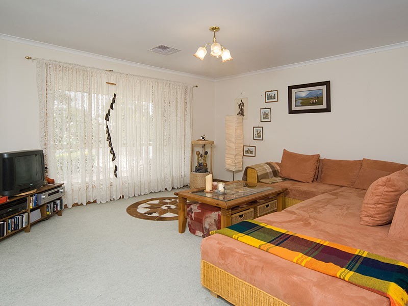 3 Liverpool Drive, Strathalbyn SA 5255