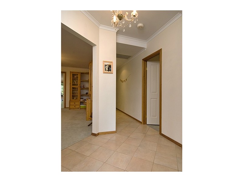 3 Liverpool Drive, Strathalbyn SA 5255