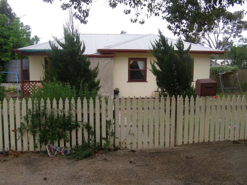 8 Rowe Street, Strathalbyn SA 5255