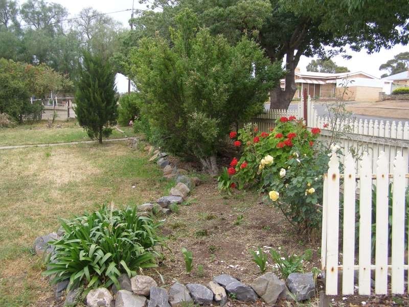 8 Rowe Street, Strathalbyn SA 5255