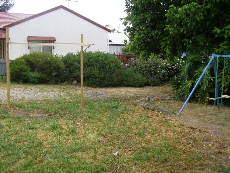 8 Rowe Street, Strathalbyn SA 5255