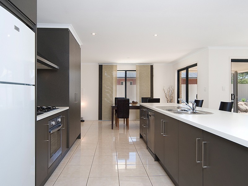 44 Hampden Way, Strathalbyn SA 5255