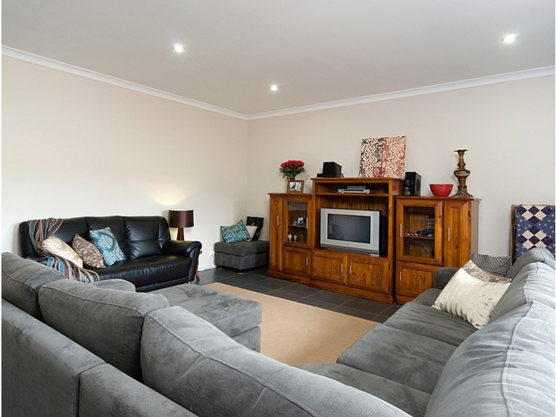 9 Elsie Drive, Strathalbyn SA 5255