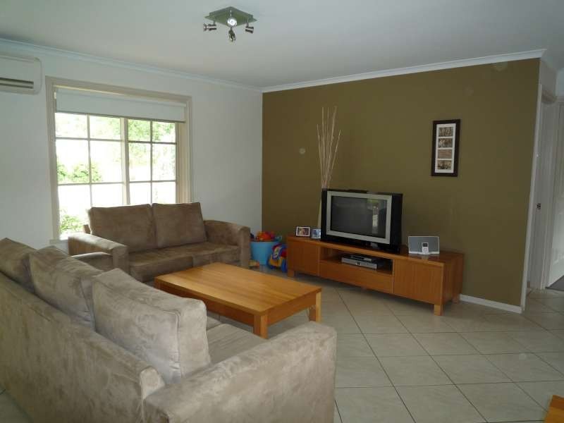 13 Douglas Drive, Mount Barker SA 5251