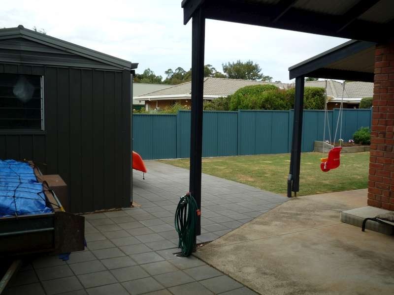 13 Douglas Drive, Mount Barker SA 5251
