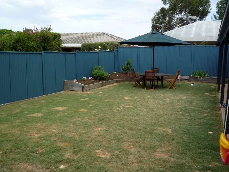13 Douglas Drive, Mount Barker SA 5251