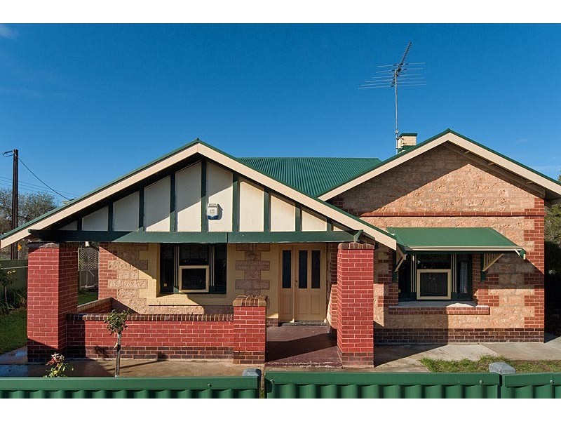 2 Sandergrove Rd, Strathalbyn SA 5255