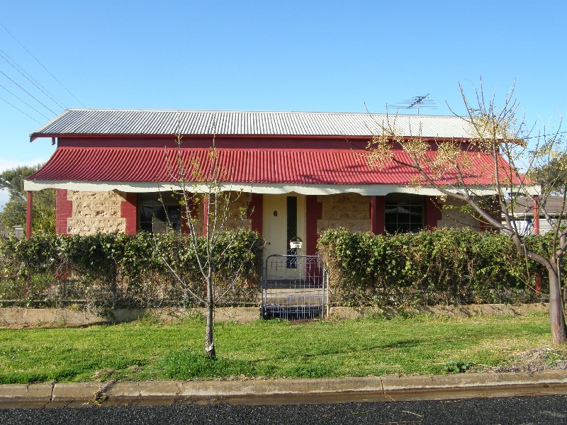 10 Adams St SOLD, Strathalbyn SA 5255