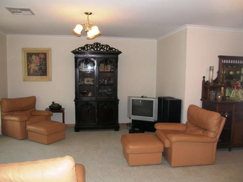 3 Liverpool Drive, Strathalbyn SA 5255